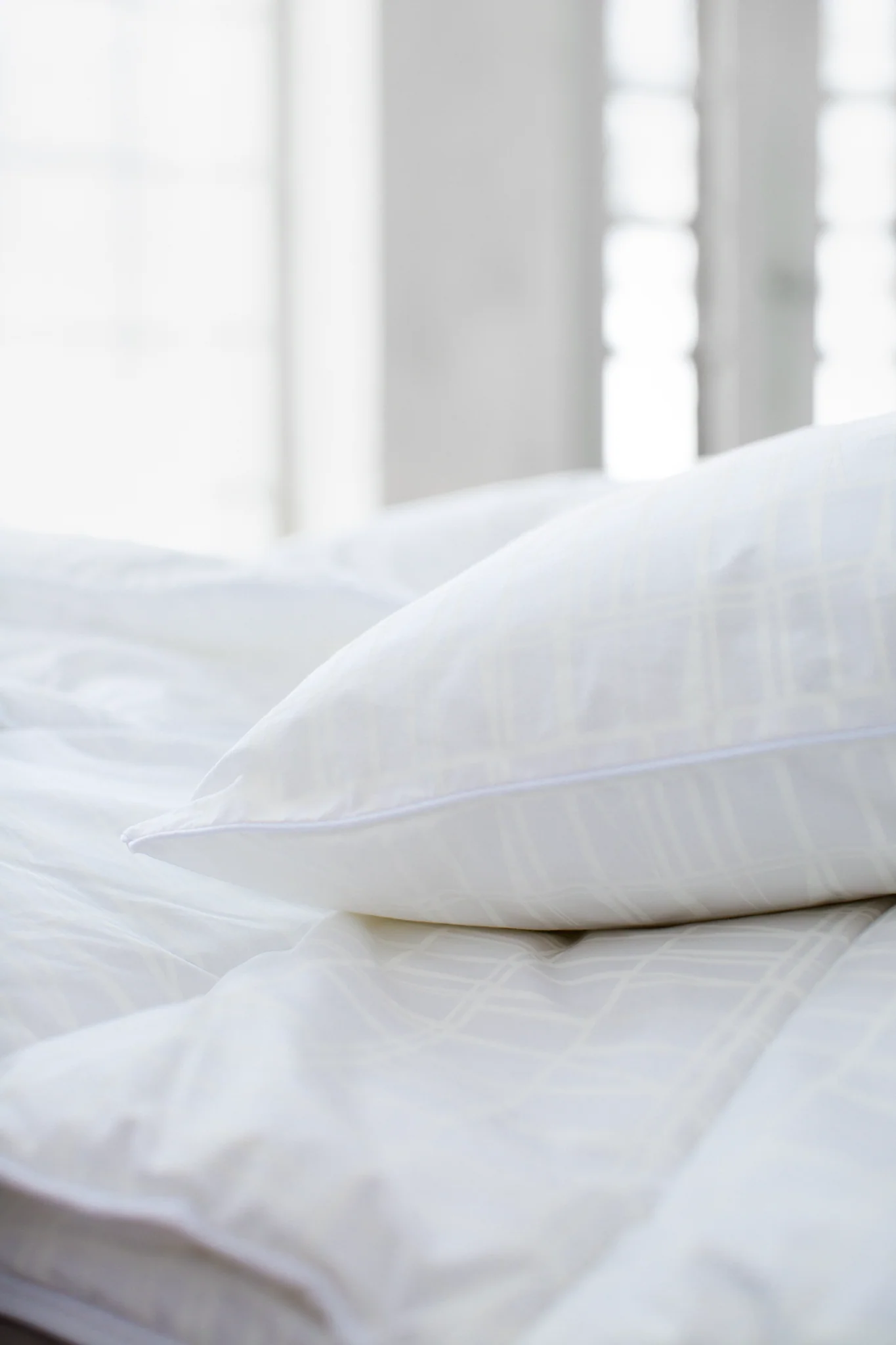 Coronna premium napakka, puolikorkea tyyny - Image 3